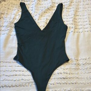 Babaton Bodysuit - Dark Green